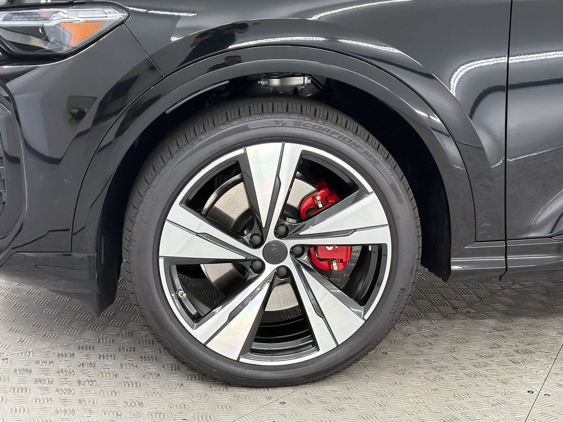 New 2026 Audi SQ5 Premium Plus AWD/4WD image 12