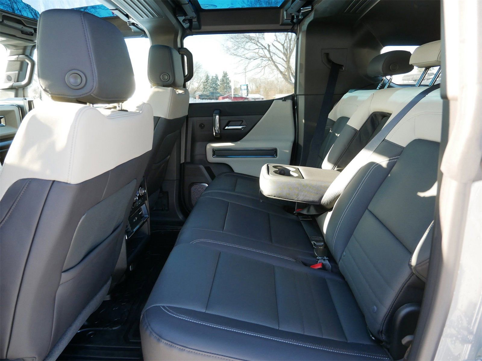 New 2026 GMC Hummer EV SUV image 5