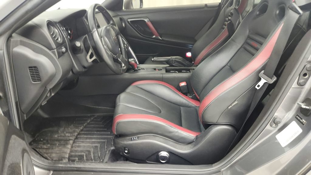 Used 2012 Nissan GT-R Black Edition AWD/4WD image 26