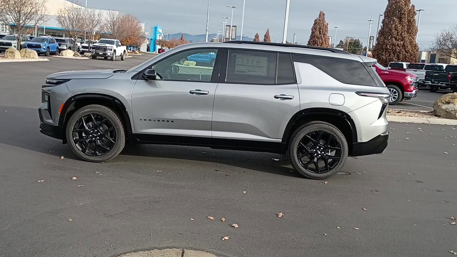 New 2026 Chevrolet Traverse RS image 5