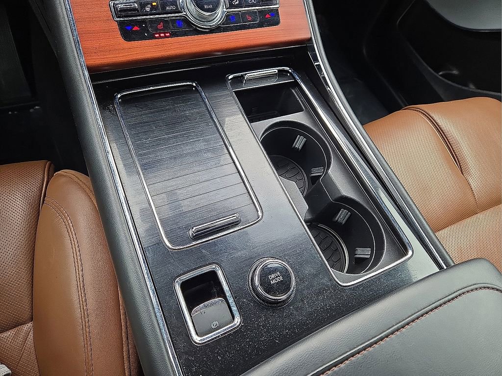 Used 2022 Lincoln Aviator Reserve w/ Equipment Group 201A image 31