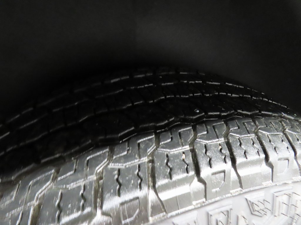 Used 2025 Chevrolet Tahoe Z71 image 40