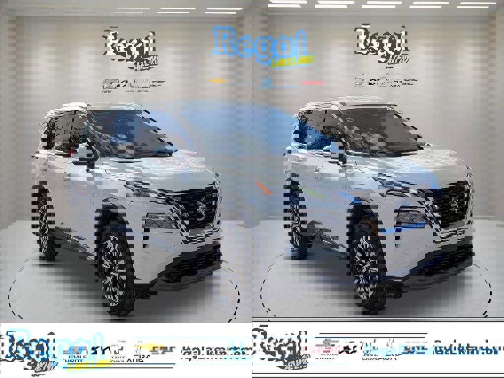 Used 2021 Nissan Rogue SV