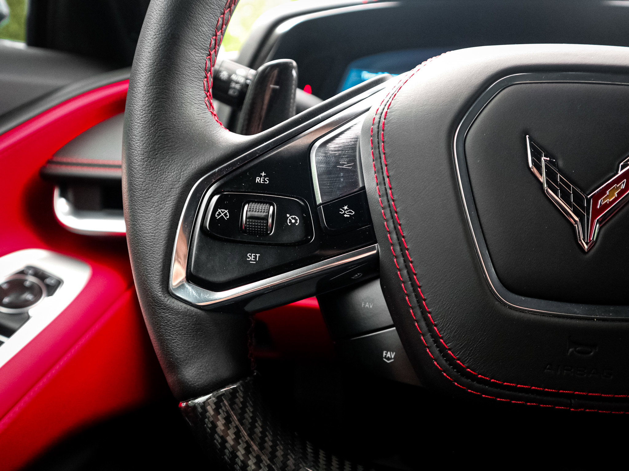 Used 2024 Chevrolet Corvette Z06 RWD image 19