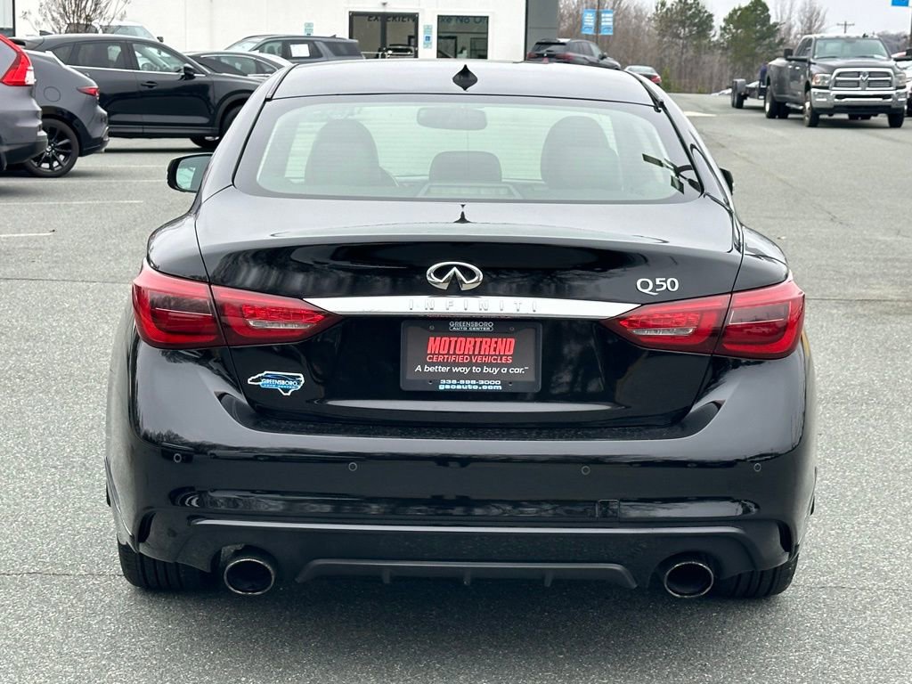 Used 2018 INFINITI Q50 Luxe w/ Essential Package (3.0T Luxe) image 8