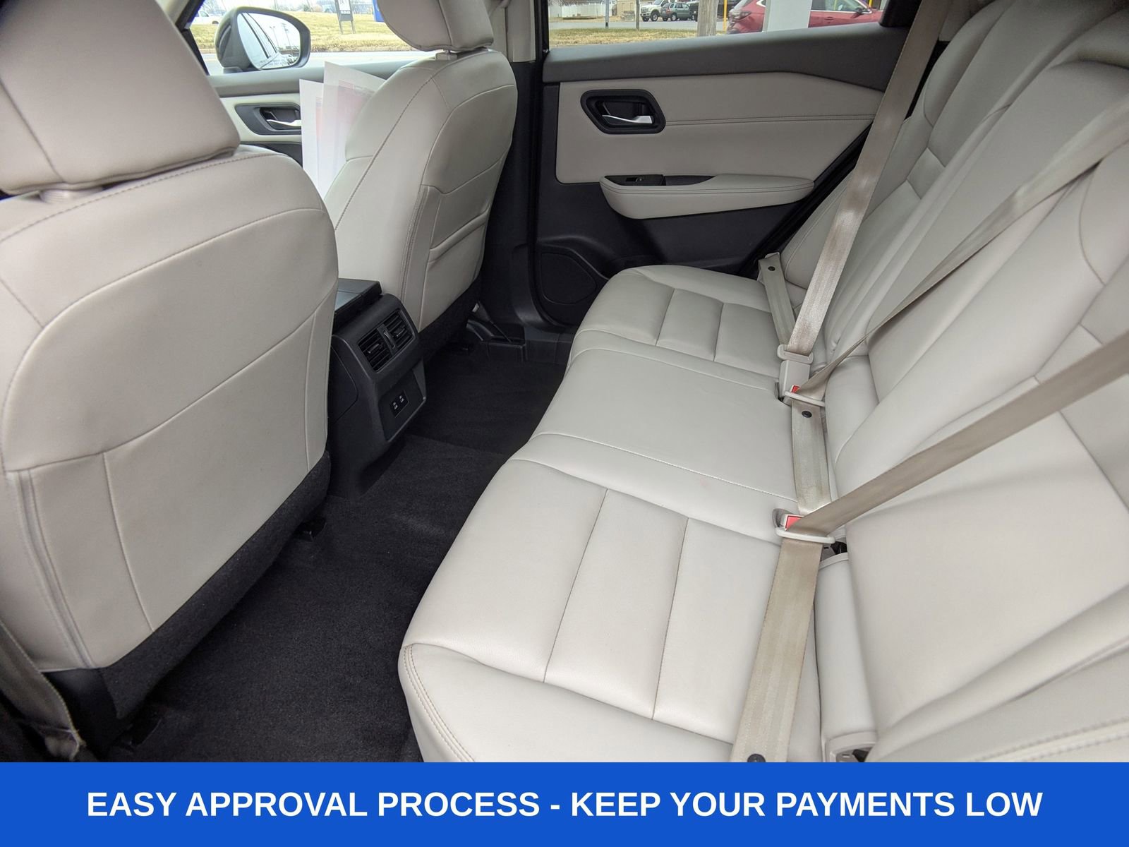 Used 2024 Nissan Rogue SL image 17