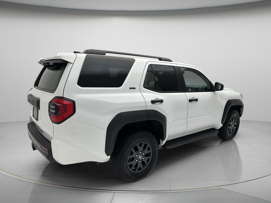 Used 2025 Toyota 4Runner SR5 AWD/4WD image 5