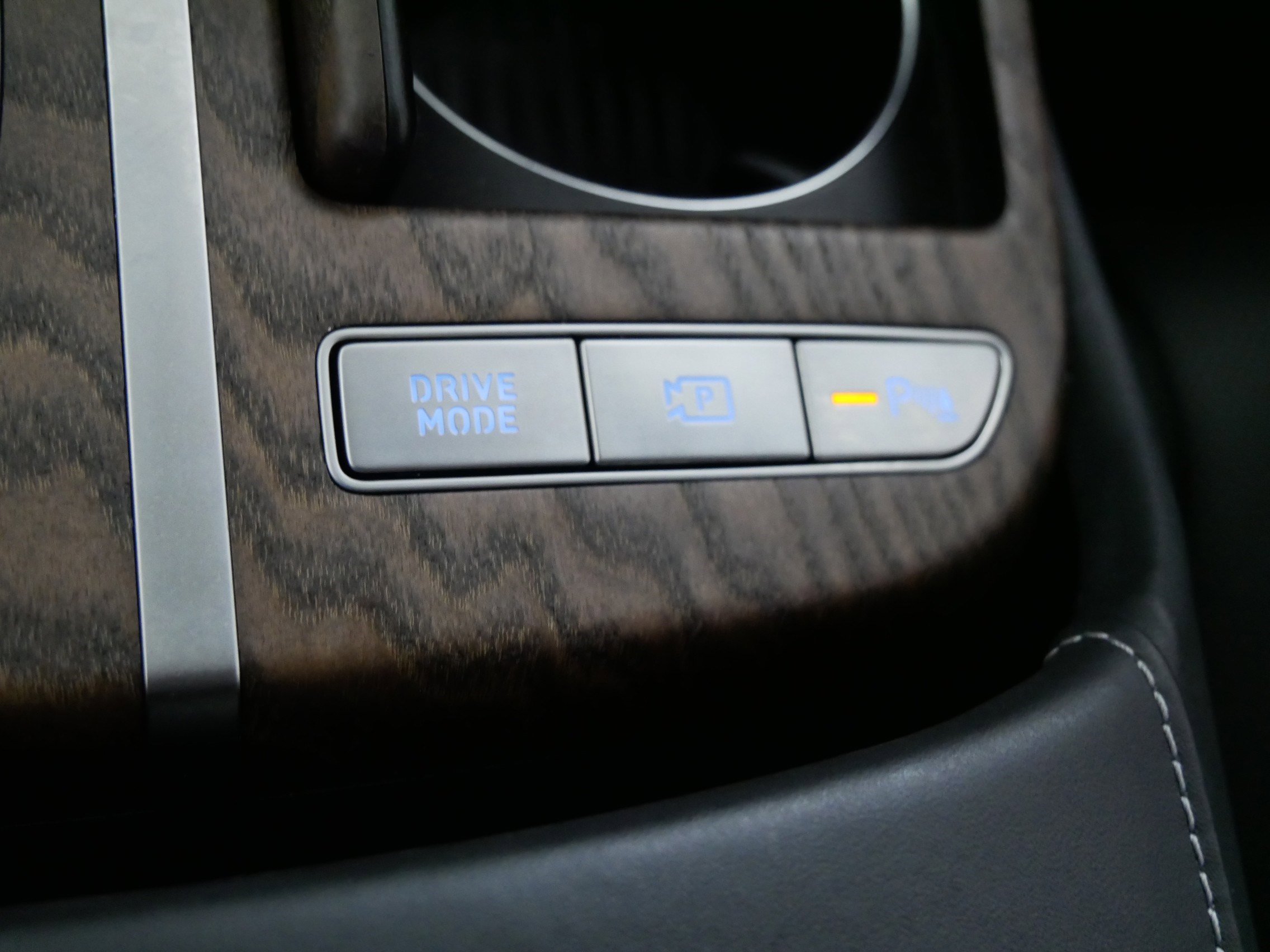 Used 2024 Genesis G80 w/ Prestige Package image 31