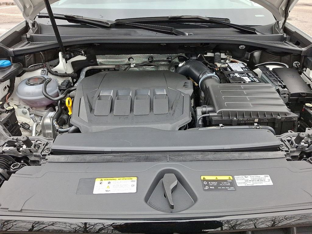 Certified 2025 Audi Q3 2.0T Premium Plus w/ Premium Plus Package image 28