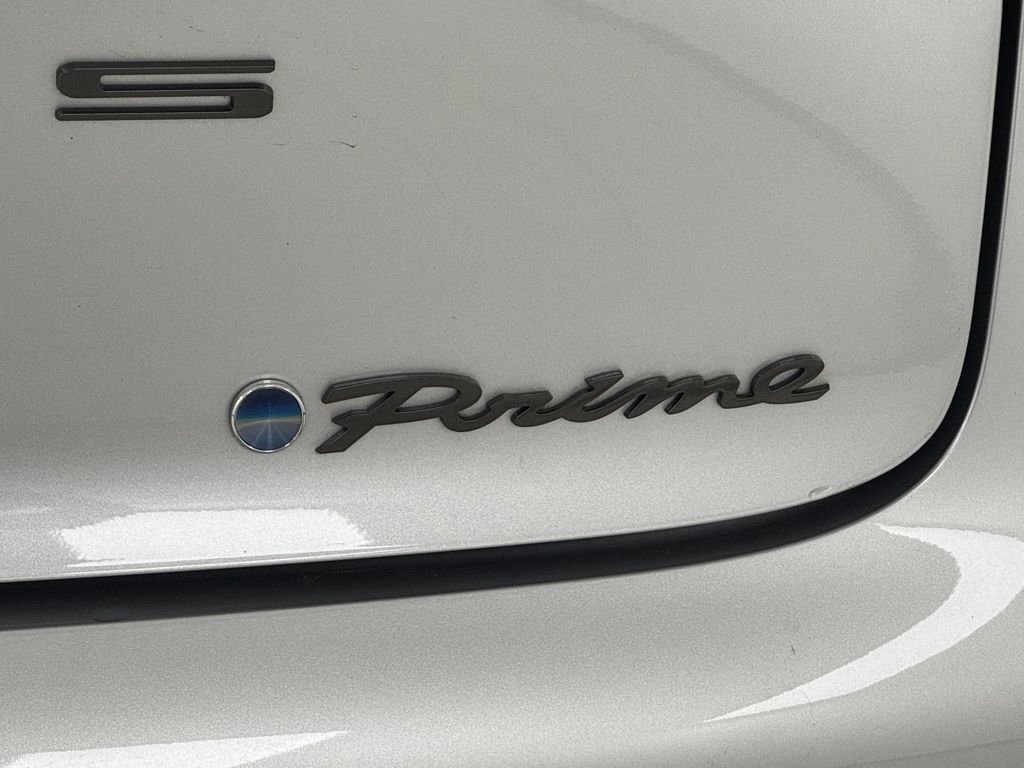 Used 2024 Toyota Prius Prime Premium image 39