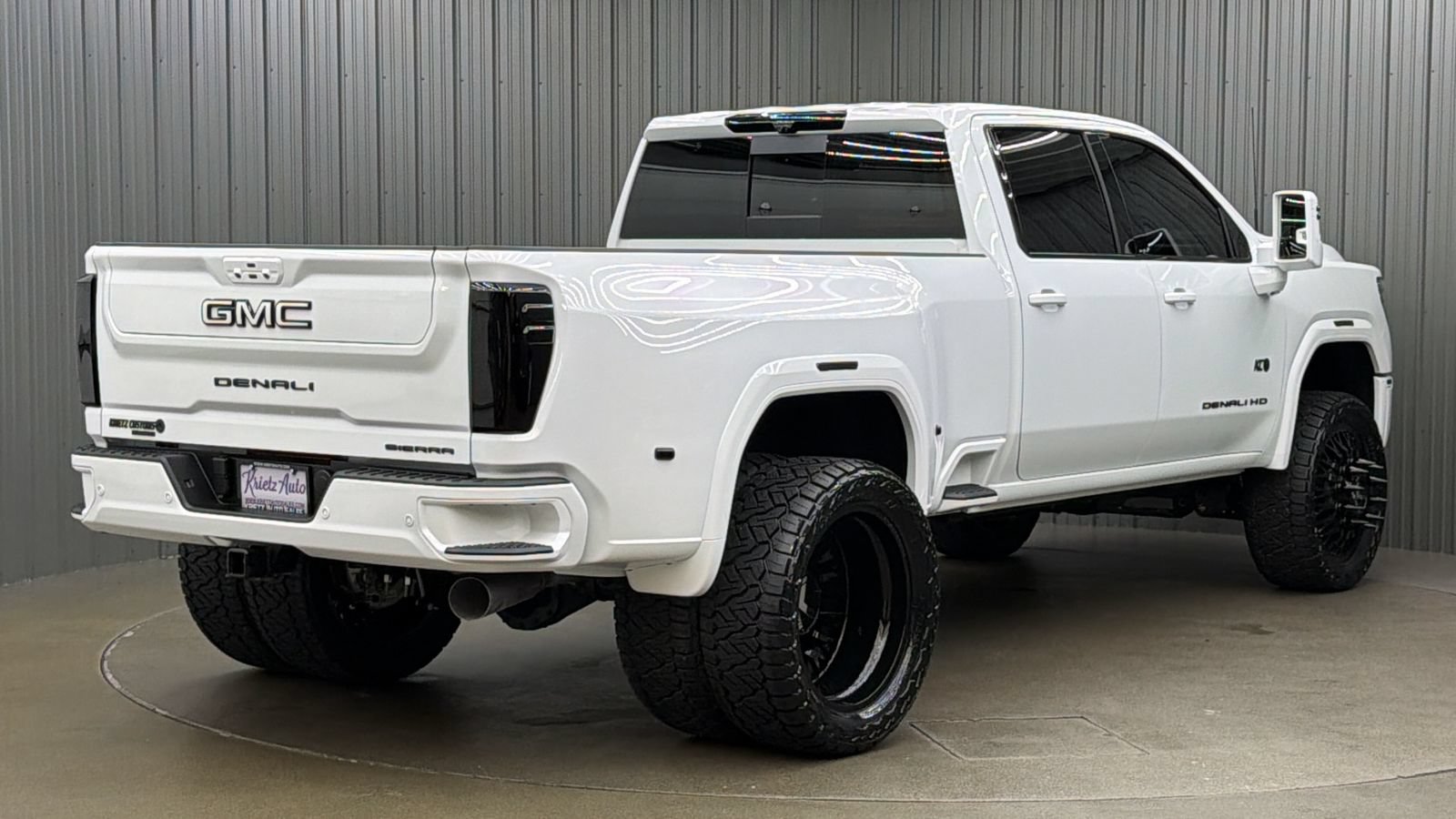 Used 2026 GMC Sierra 3500 Denali w/ Denali Reserve Package AWD/4WD image 5