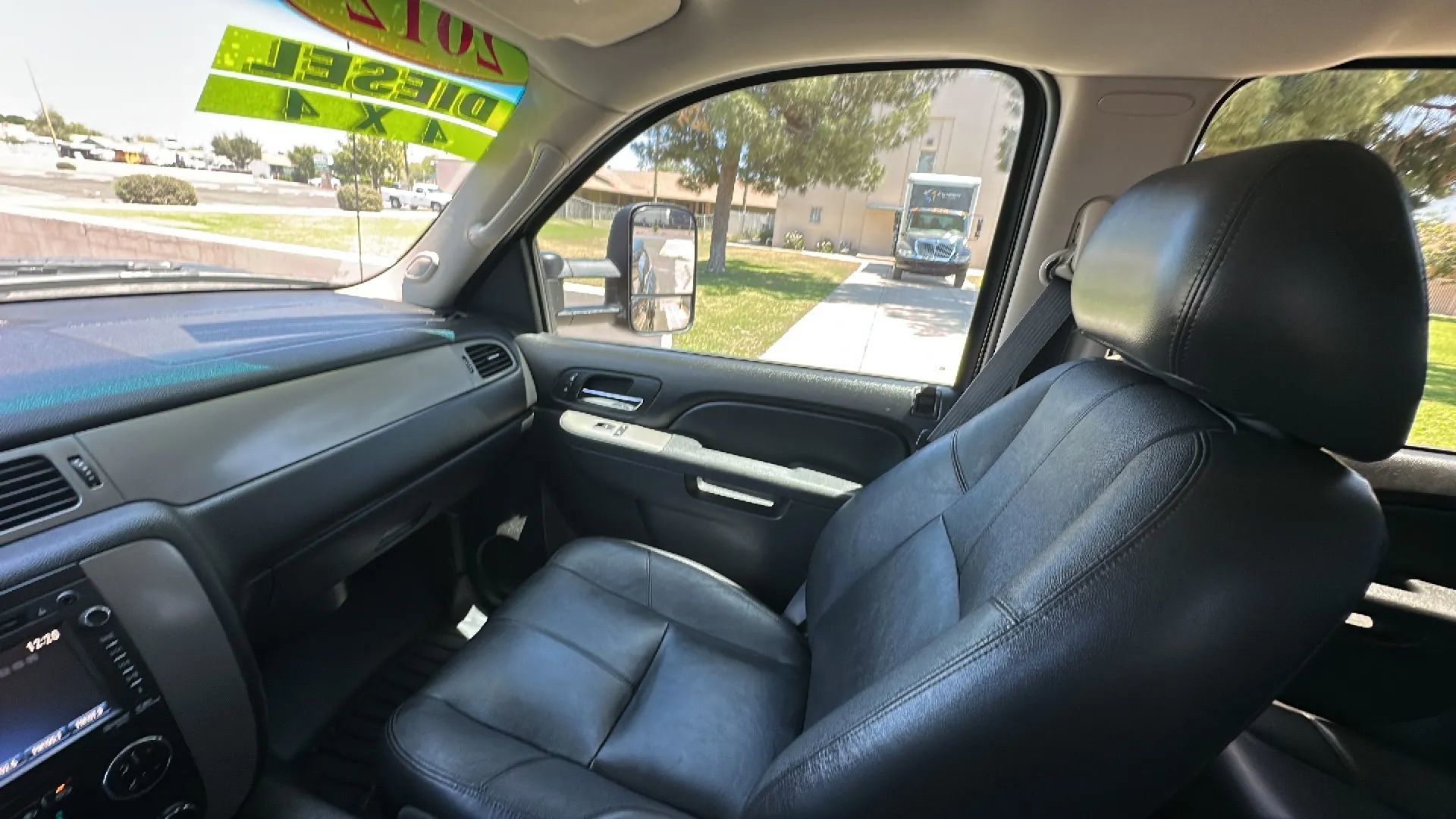 Used 2012 Chevrolet Silverado 2500 LTZ w/ LTZ Plus Package AWD/4WD image 17