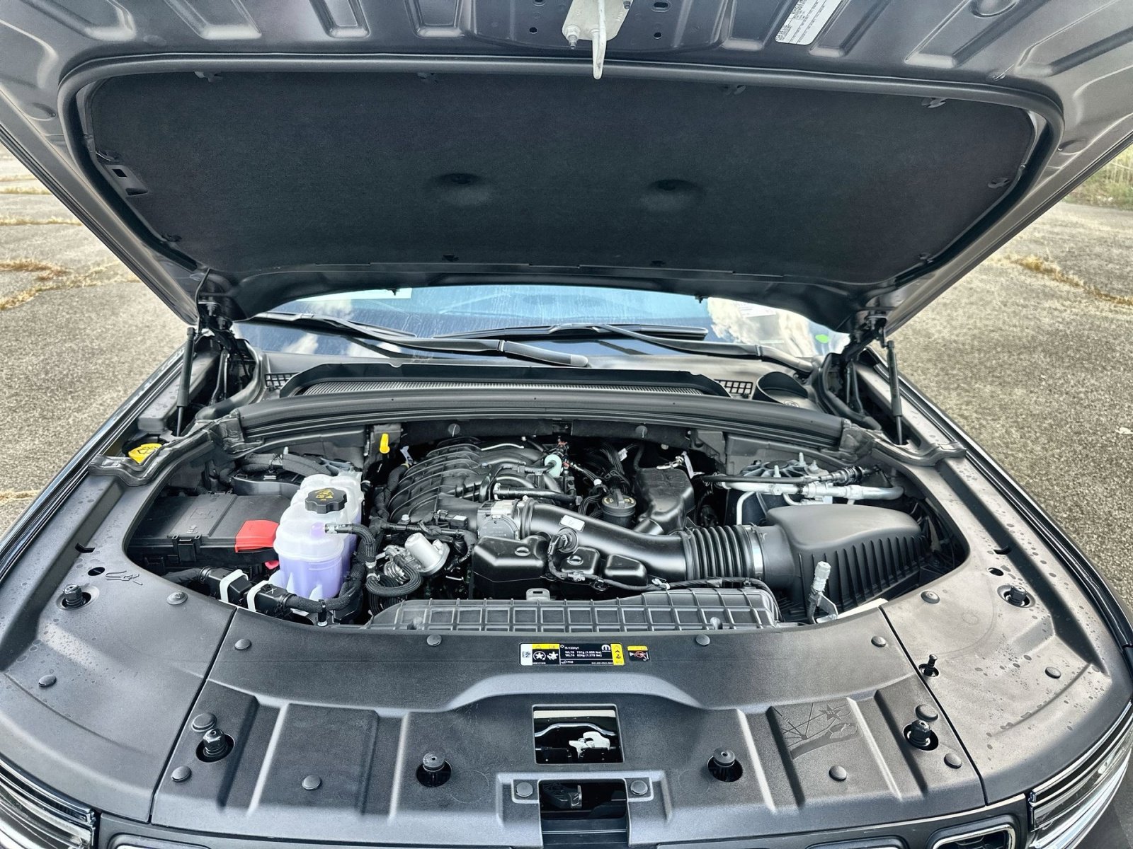 New 2025 Jeep Grand Cherokee L Laredo w/ Luxury Tech Group I image 28