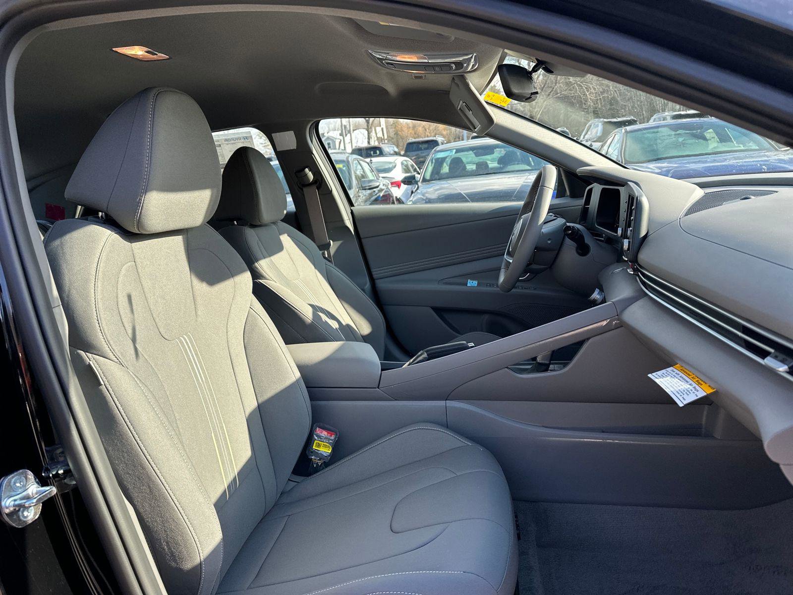 New 2026 Hyundai Elantra Sport image 12