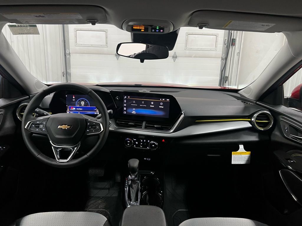 New 2026 Chevrolet Trax LT w/ Driver Confidence Package image 33
