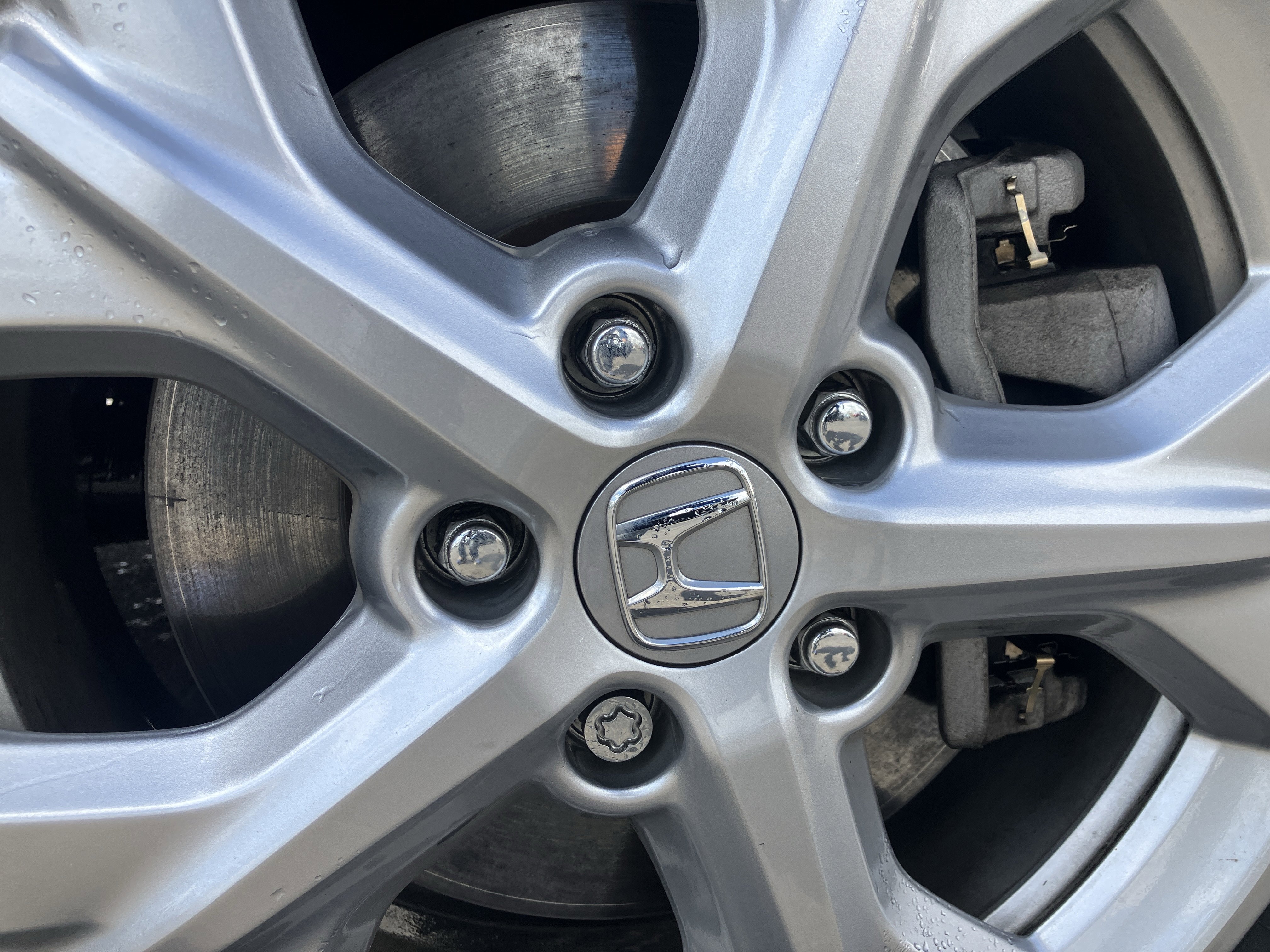 Used 2023 Honda HR-V LX image 9