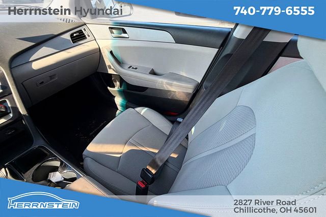 Used 2019 Hyundai Sonata SE FWD image 11
