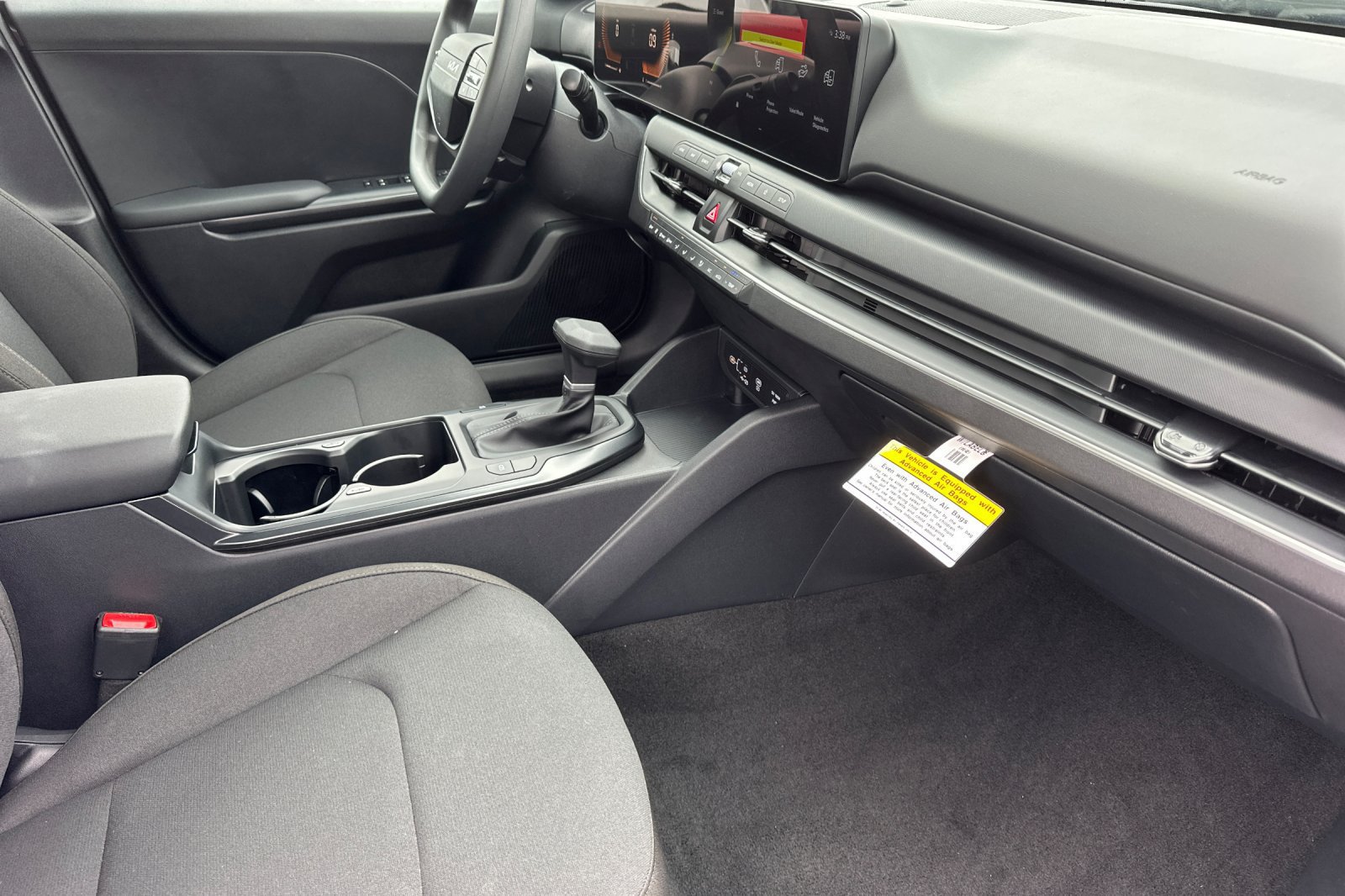 New 2026 Kia K4 FWD image 15