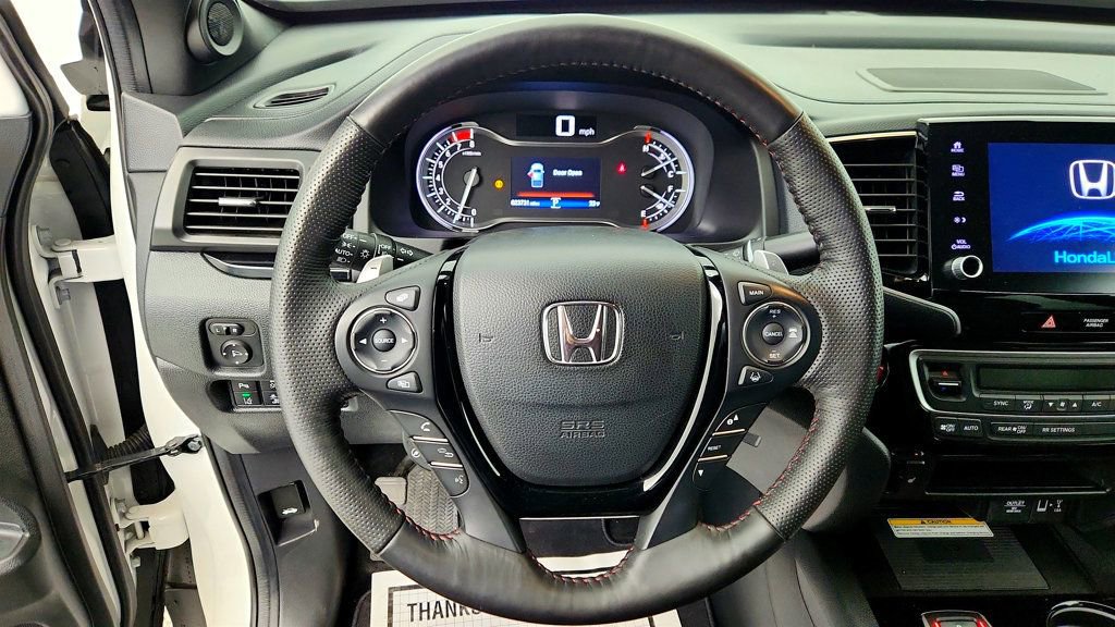 Used 2023 Honda Ridgeline Black Edition image 13