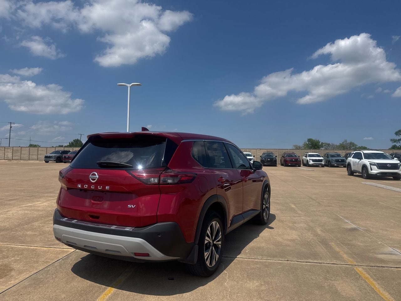 Used 2021 Nissan Rogue SV FWD image 20