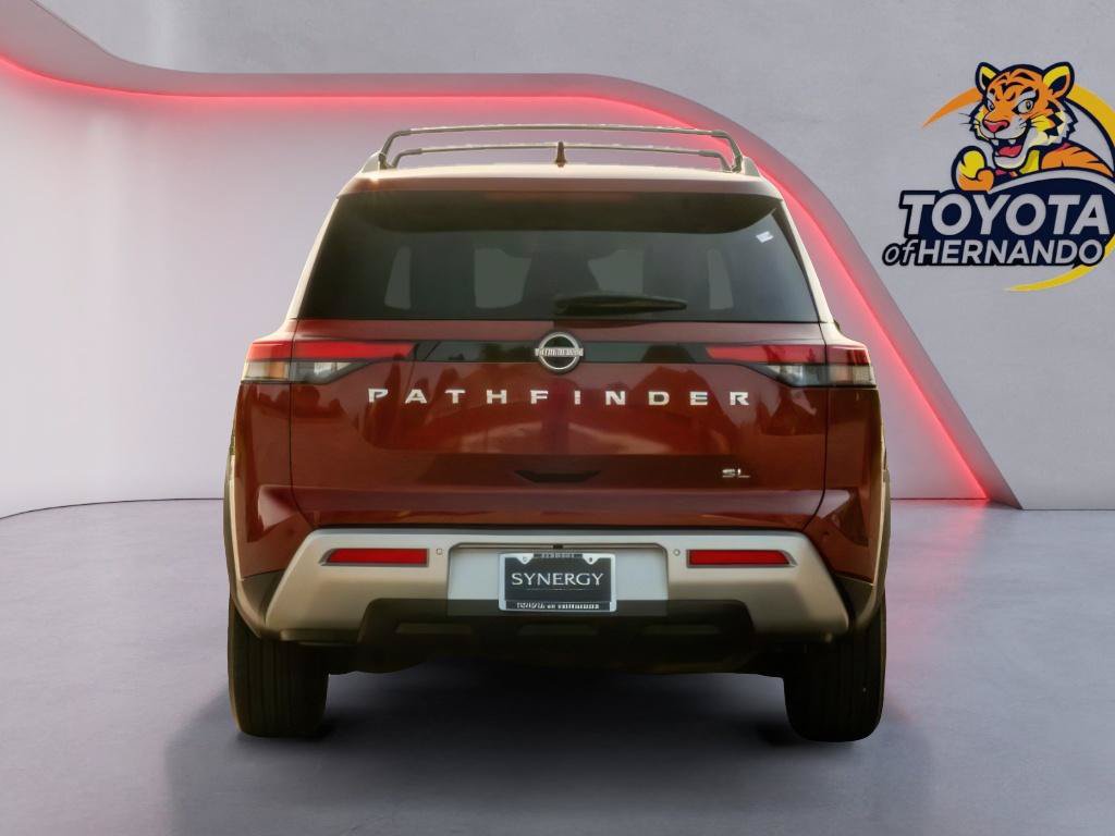 Used 2023 Nissan Pathfinder SL FWD image 6