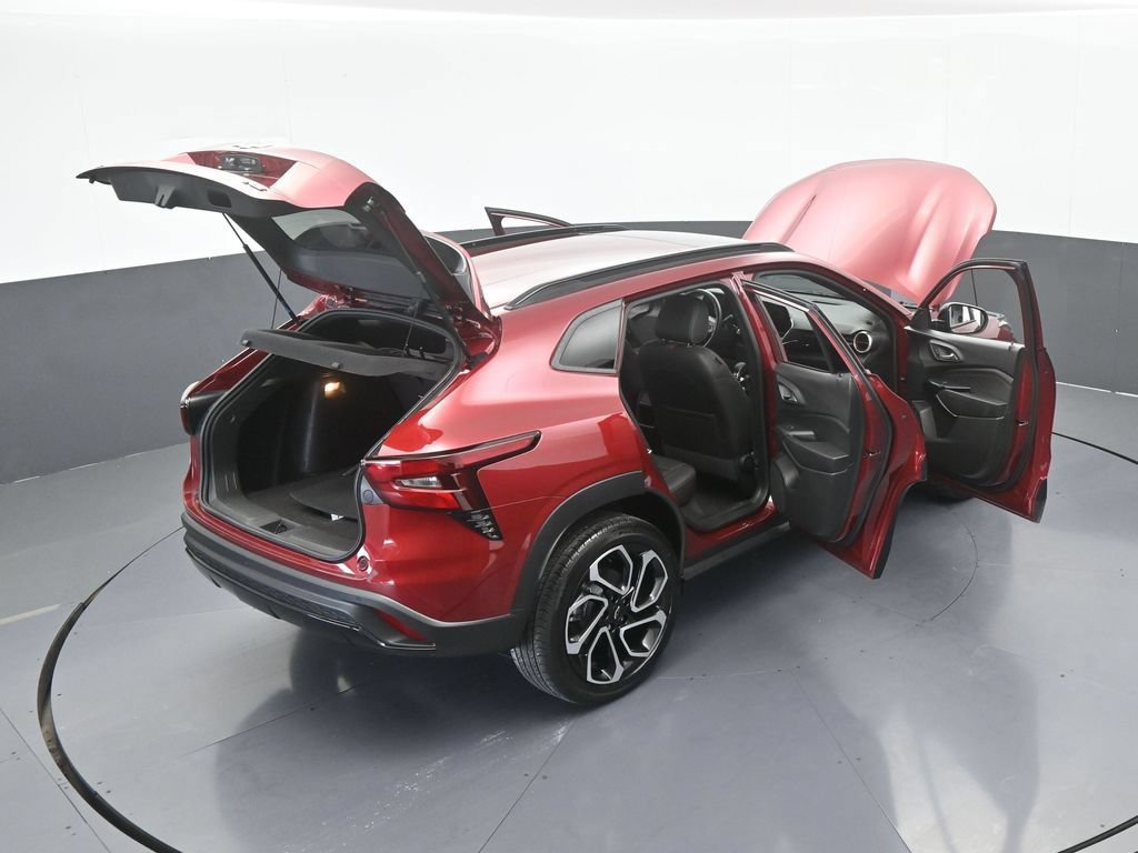 Used 2024 Chevrolet Trax RS w/ Sunroof Package FWD image 66