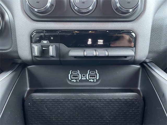 Used 2024 RAM 1500 Big Horn image 22