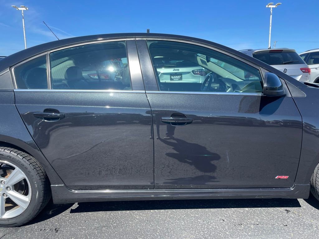 Used 2015 Chevrolet Cruze LT w/ Sun, Sound and Sport Package image 27