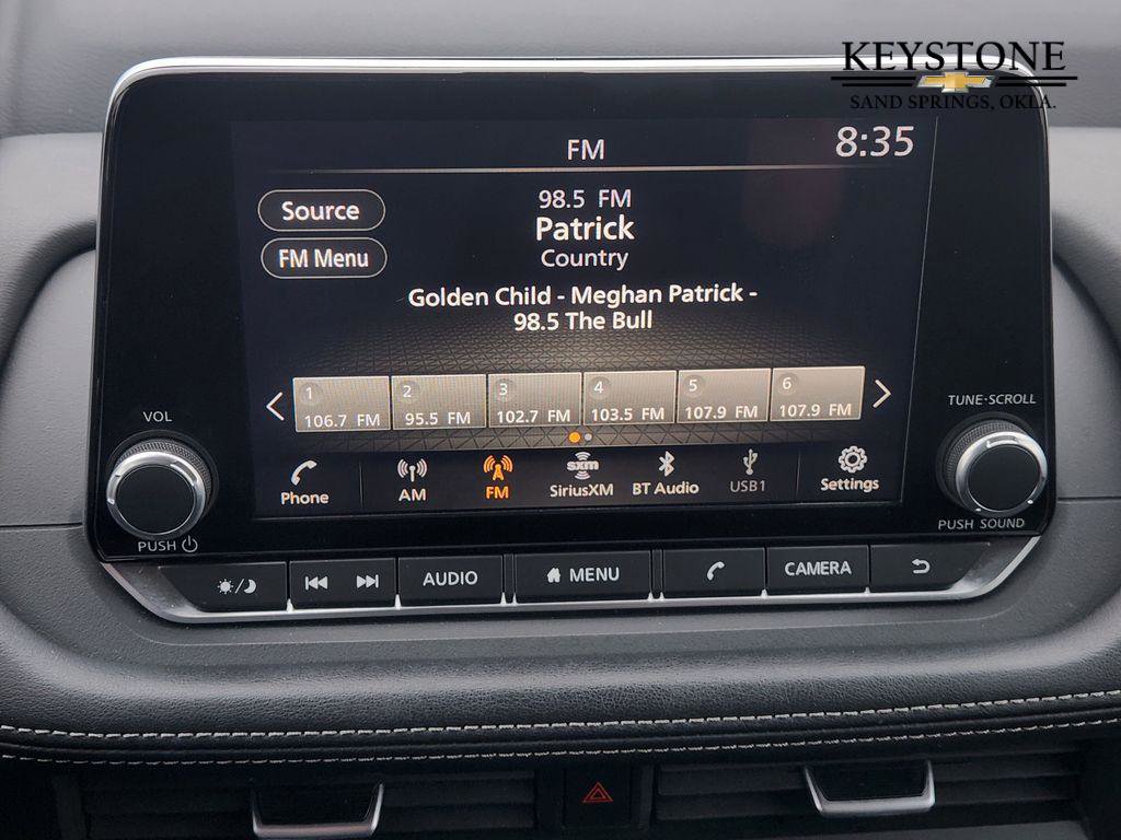 Used 2024 Nissan Rogue SV image 17