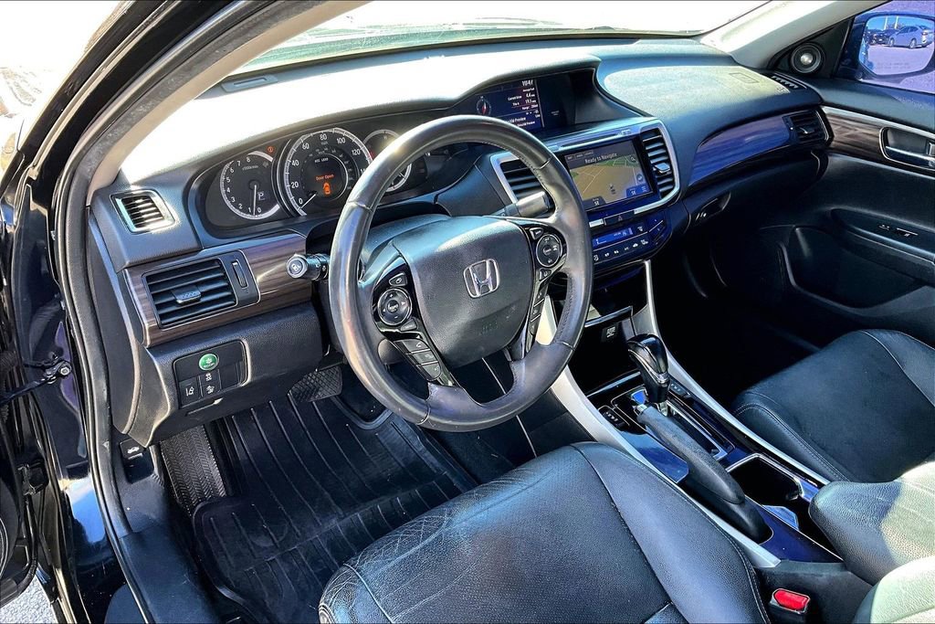 Used 2016 Honda Accord EX-L image 17