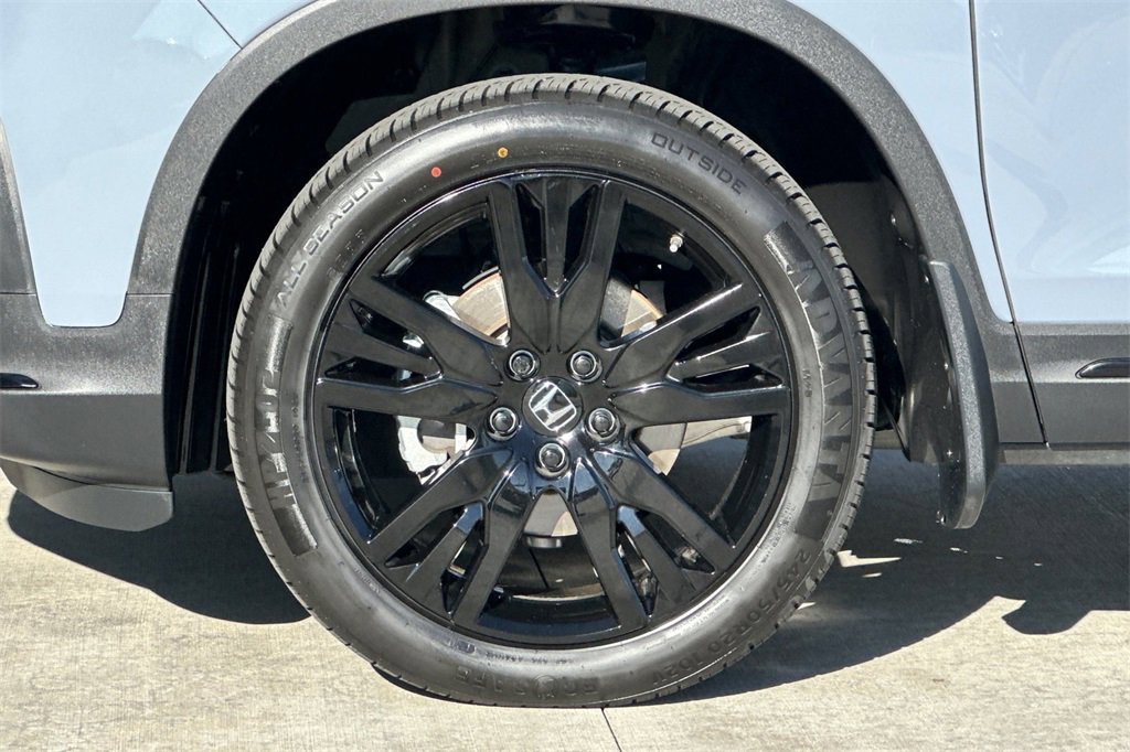 Certified 2022 Honda Pilot Black Edition image 34