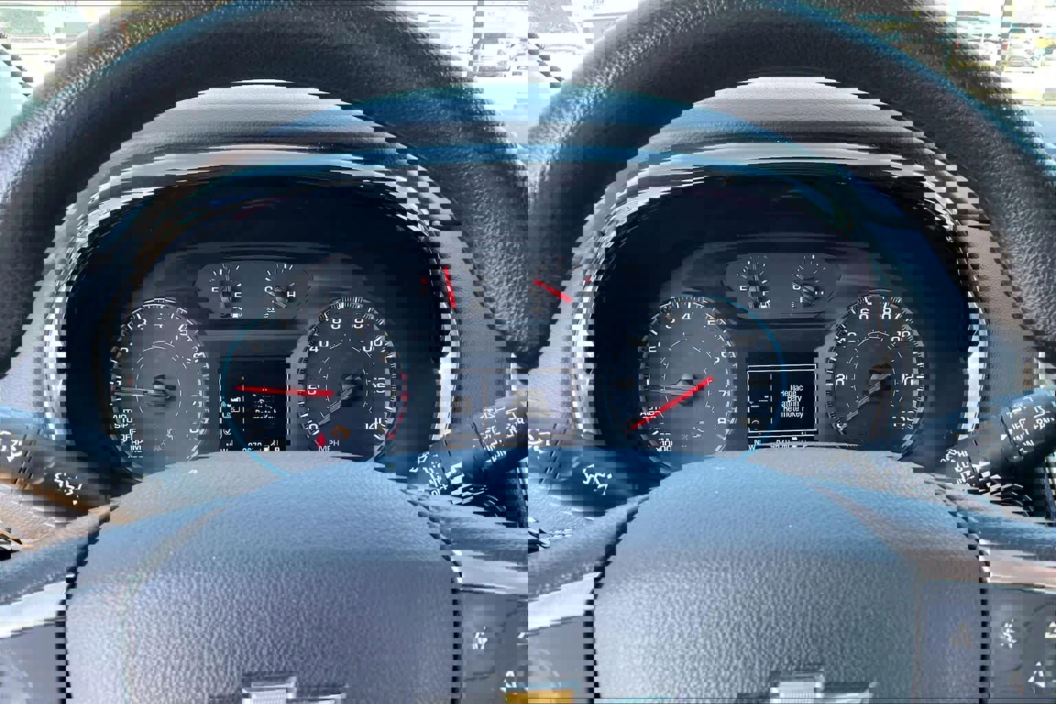 Used 2020 Chevrolet Traverse LS image 25