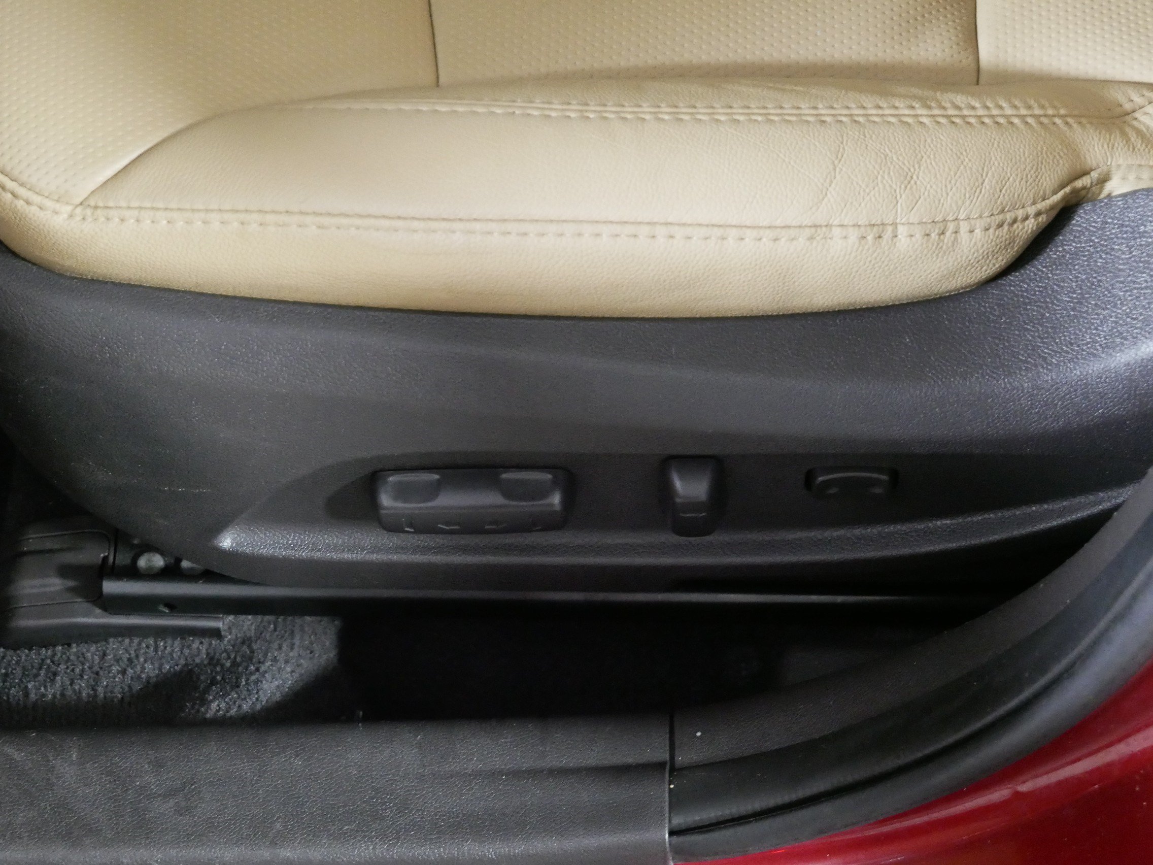 Used 2013 Hyundai Sonata Limited w/ Premium Pkg FWD image 20