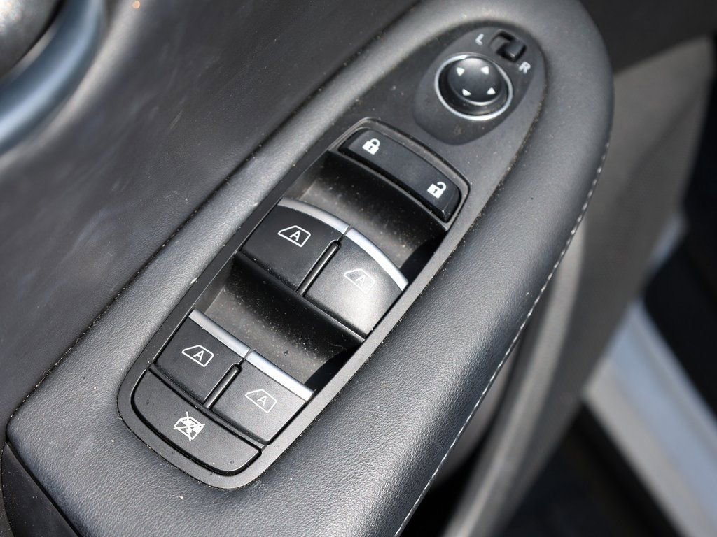 Certified 2025 INFINITI QX50 Pure AWD/4WD image 11