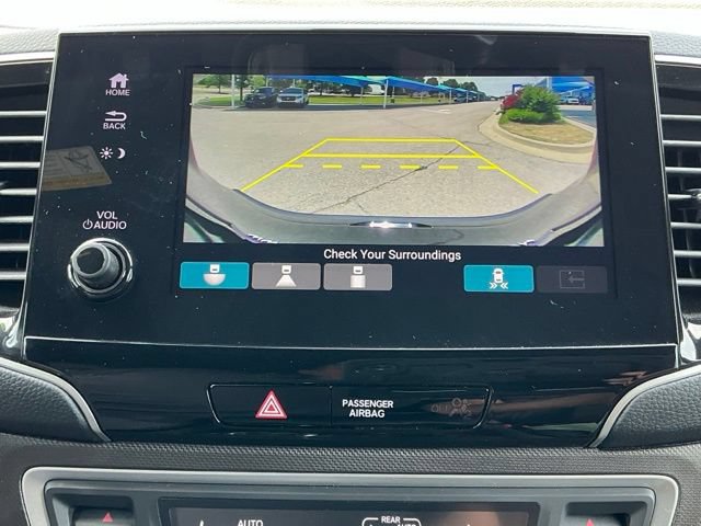 Used 2025 Honda Passport TrailSport image 14