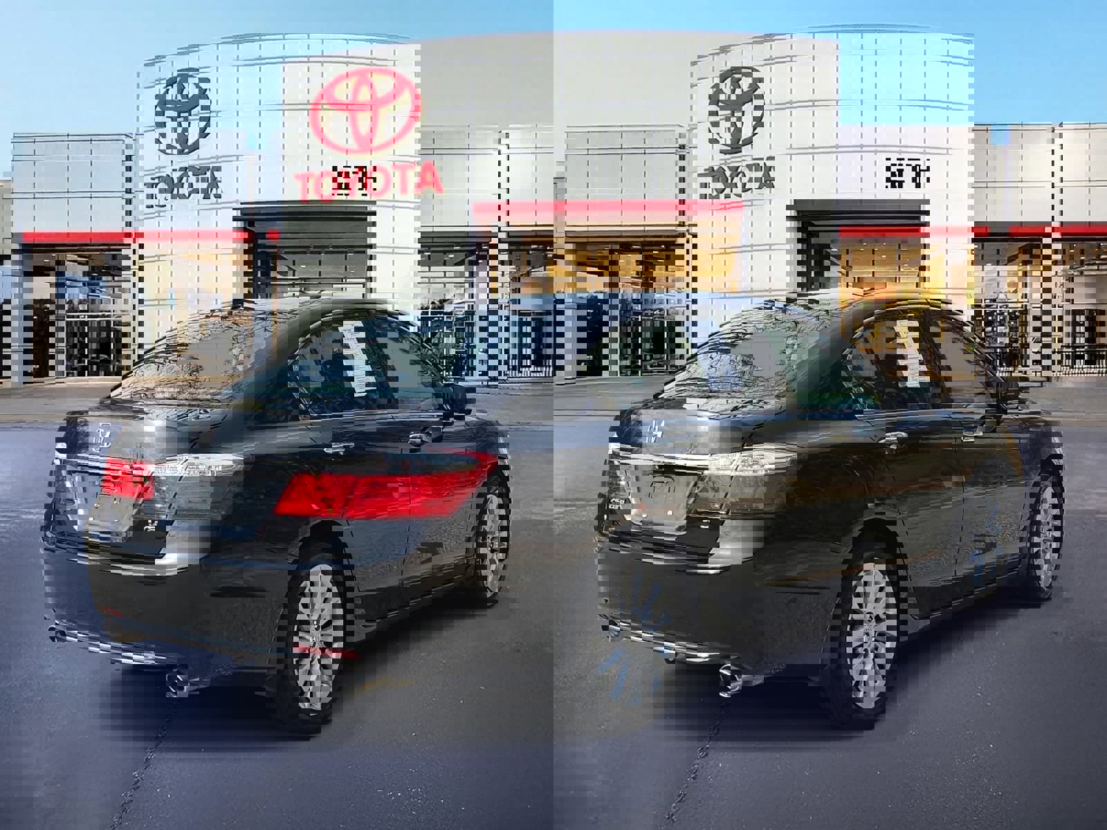 Used 2015 Honda Accord EX-L image 5