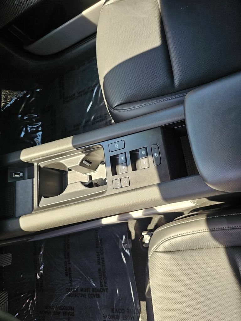 Certified 2024 Hyundai Ioniq 6 SEL RWD image 30