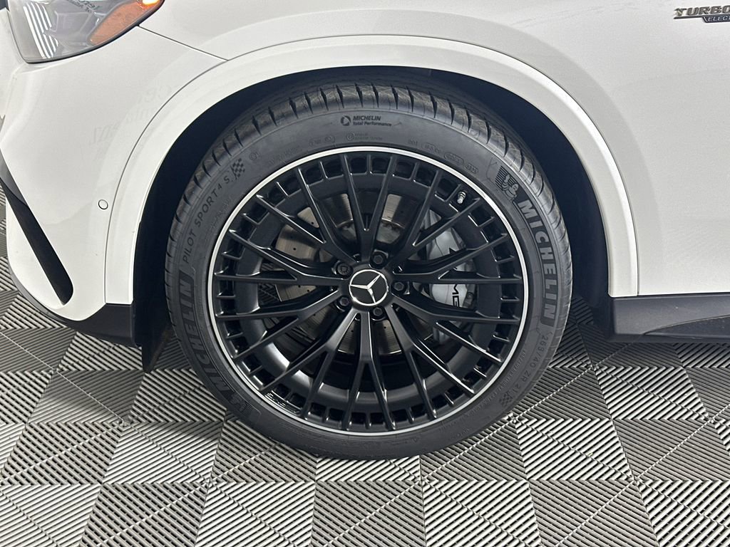 Certified 2024 Mercedes-Benz GLC 43 AMG 4MATIC image 12