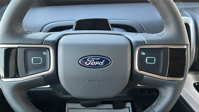 New 2025 Ford Expedition Active image 34