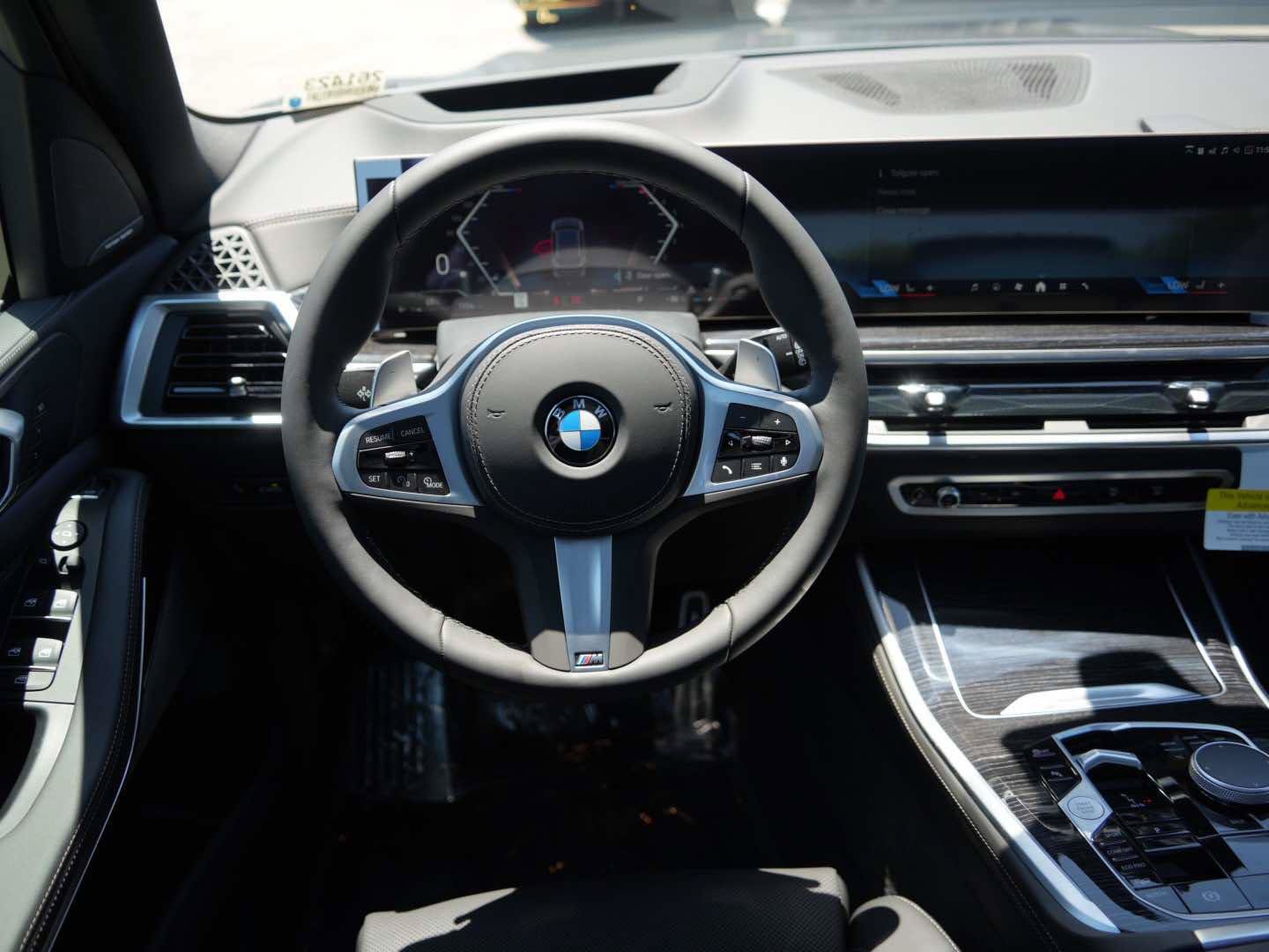 New 2026 BMW X5 xDrive40i w/ M Sport Package AWD/4WD image 7