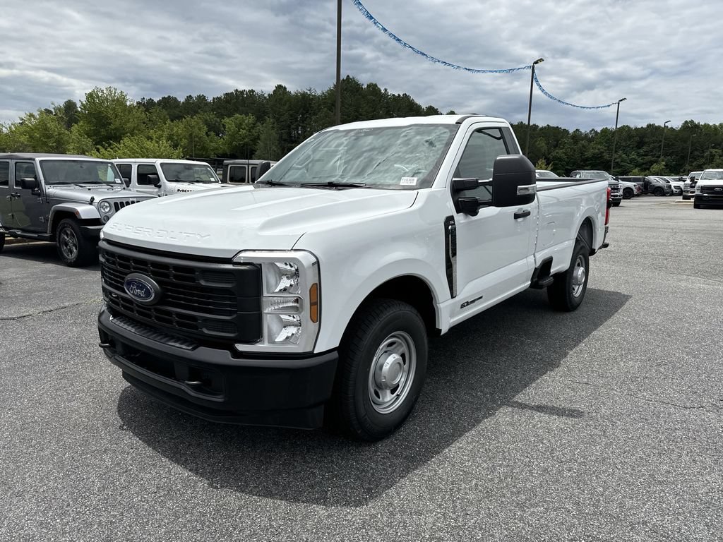 New 2025 Ford F250 XL w/ 360-Degree Camera Package RWD image 3