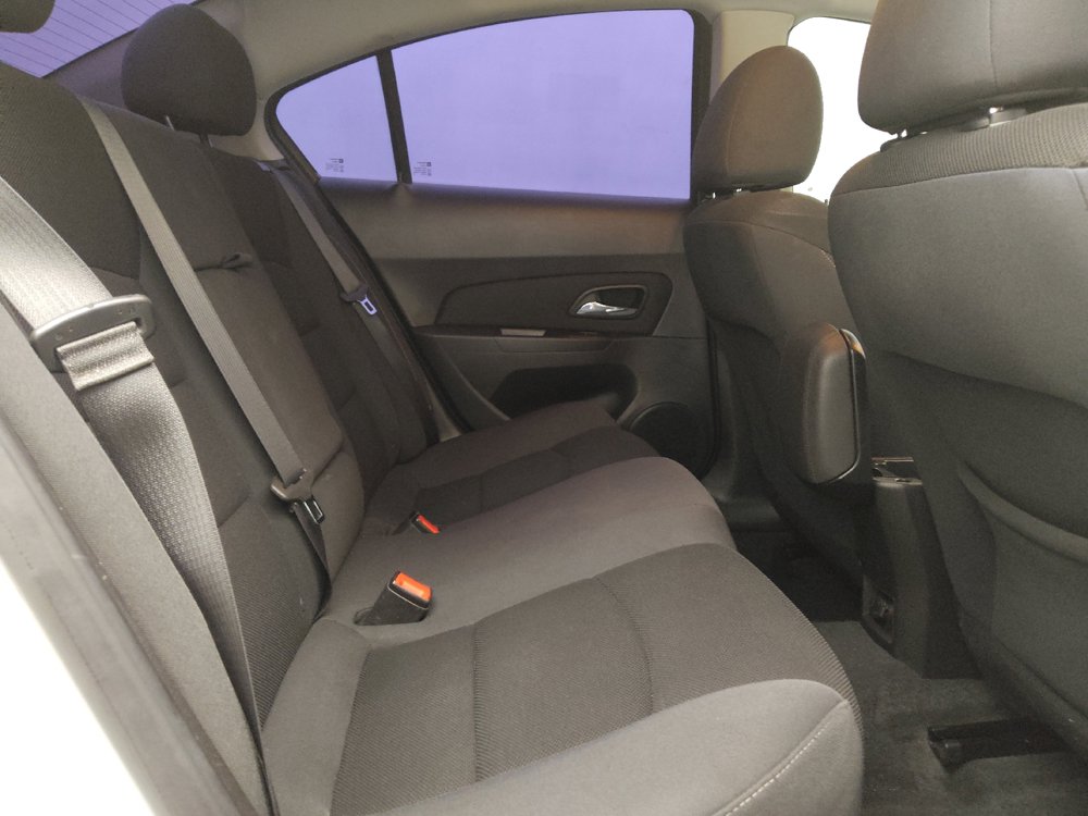 Used 2016 Chevrolet Cruze LT w/ Enhanced Safety Package FWD image 19
