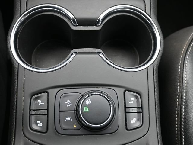 Used 2023 GMC Terrain SLT image 42