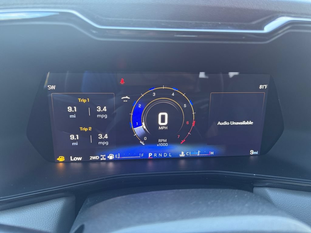 New 2026 Chevrolet Colorado ZR2 w/ Technology Package AWD/4WD image 18
