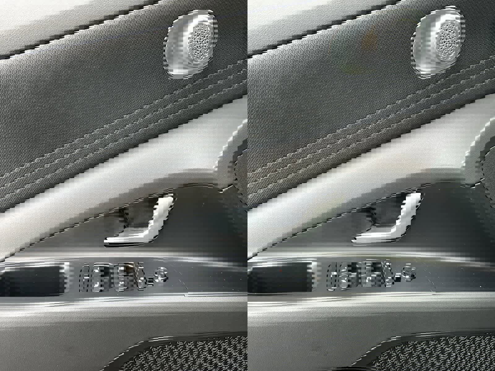 Certified 2025 Hyundai Elantra SE image 13