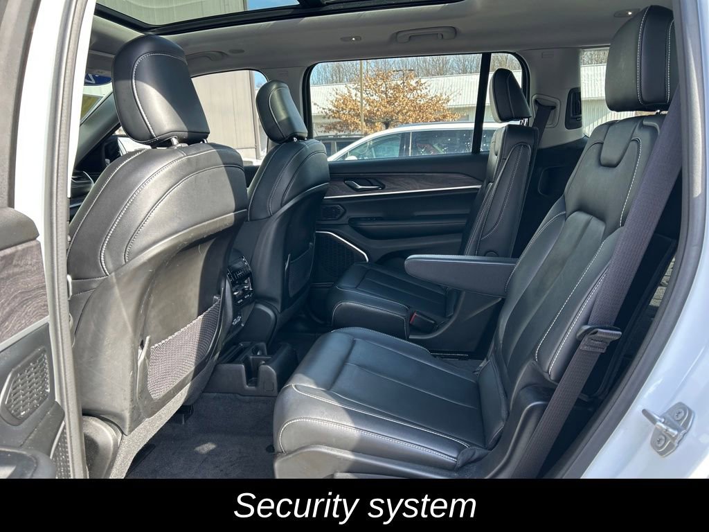 Used 2022 Jeep Grand Cherokee L Limited image 26