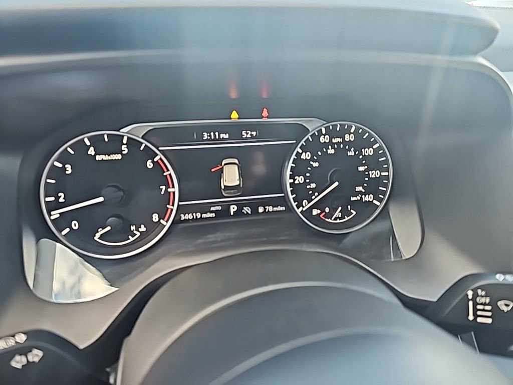 Used 2024 Nissan Rogue S image 10