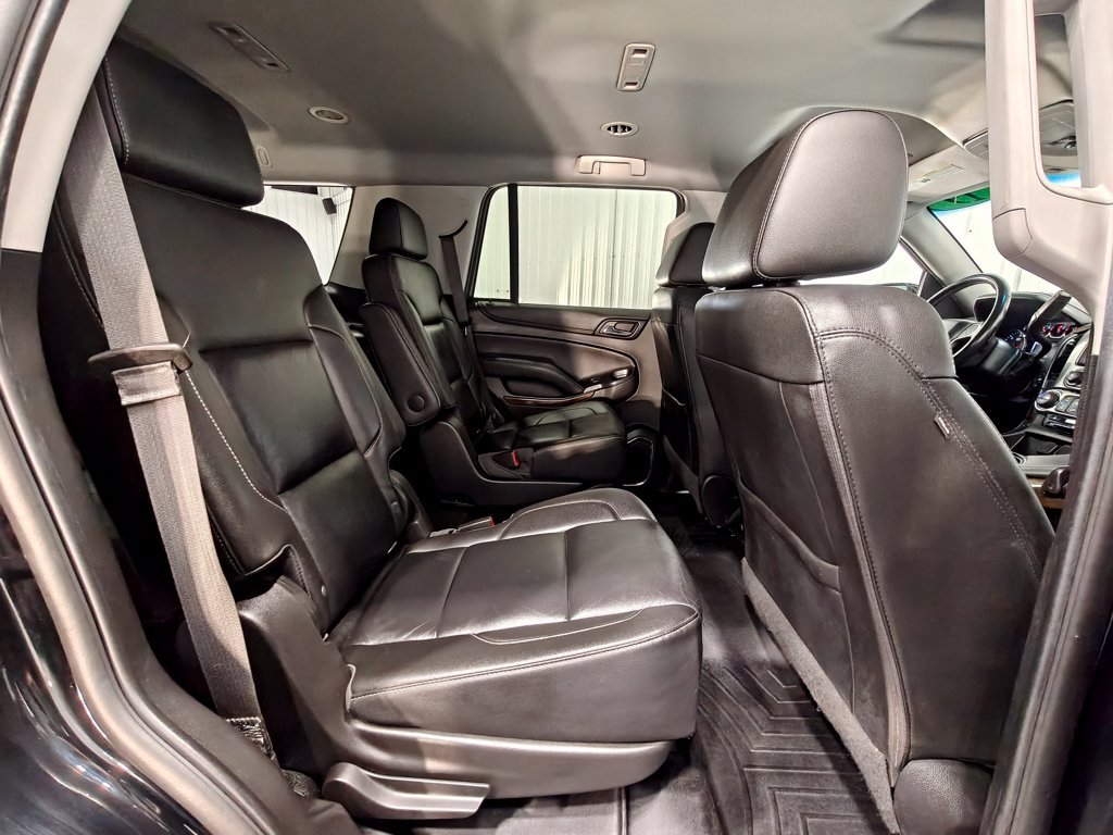 Used 2019 Chevrolet Tahoe LT w/ Luxury Package AWD/4WD image 26