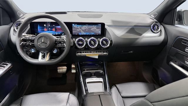 New 2026 Mercedes-Benz GLA 35 AMG 4MATIC image 6