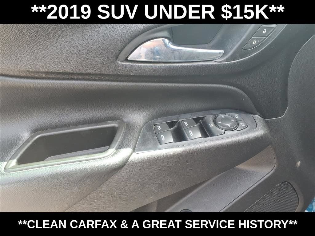 Used 2019 Chevrolet Equinox LT FWD image 12